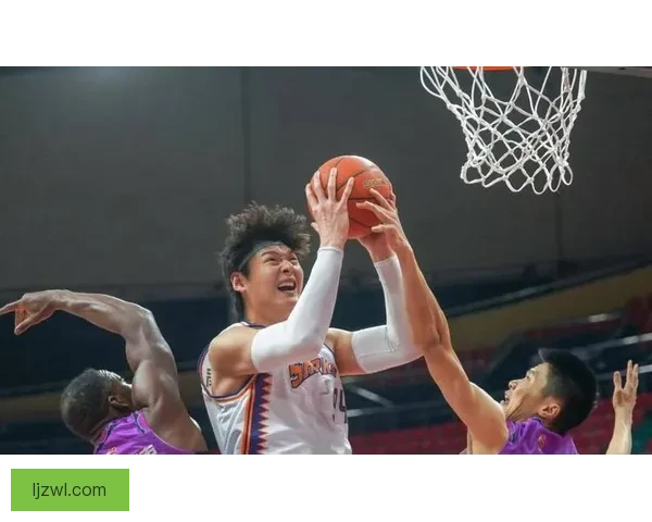 王哲林澄清打球疼非封闭治疗